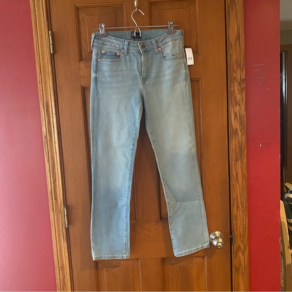 Banana Republic lightwash Girlfriend Jeans NEW Petite 4/27